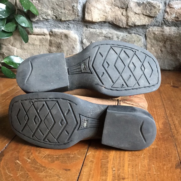 Ariat Cowboy Boots Kids 13/13.5 - Picture 2 of 7